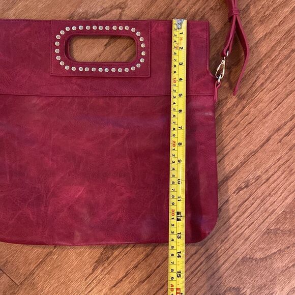 Ah-dorned dark red back with gold accents shoulder or cross body - Picture 3 of 14